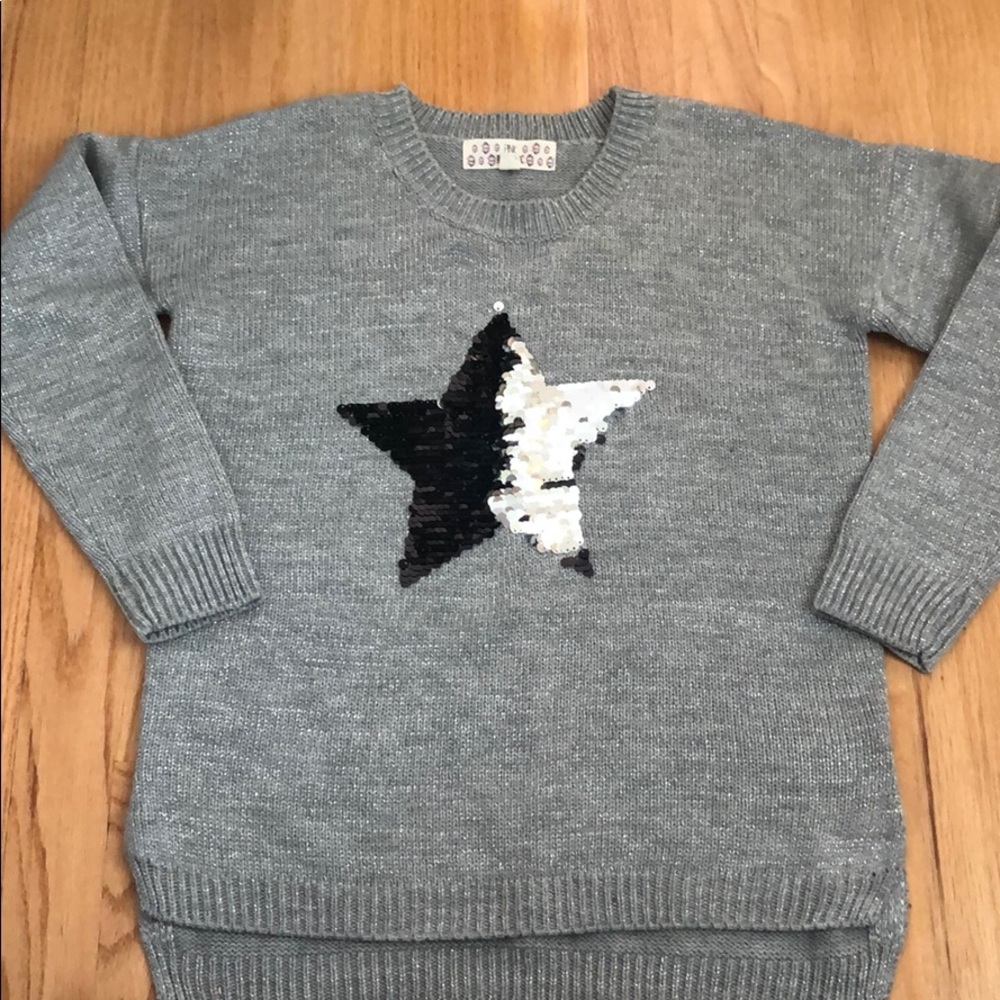 EUC FLIP SEQUENCE SWEATER